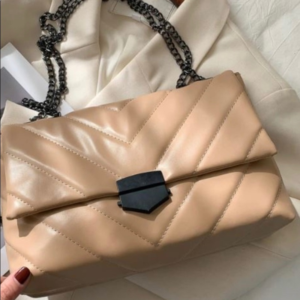 Kris Munroe Bag